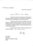 Carta do Presidente da República, Mário Soares, dirigida ao Presidente da República do Senegal, Abdou Diouf, agradecendo convite que lhe foi endereçado para que Portugal participe no Seminário sobre a Diplomacia Preventiva e a Manutenção da Paz em África, em Dakar, informando que será designada uma delegação portuguesa para o efeito, cuja constituição será anunciada oportunamente.