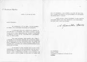 Carta do Presidente da República, Ramalho Eanes, endereçada ao Presidente de Estado da África do Sul, Marais Viljoen, por ocasião do Dia de Portugal, de Camões  e das Comunidades Portuguesas no Estrangeiro e remetendo uma "oferta alusiva a Luís de Camões" no ano em que se celebra o IV Centenário da sua morte.