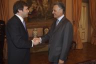 O Presidente da República, Aníbal Cavaco Silva, recebe em audiência o Presidente do Partido Social Democrata (PSD), Pedro Passos Coelho, a 19 de abril de 2010