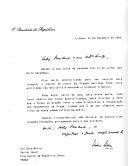 Carta do Presidente da República, Mário Soares, dirigida ao Presidente checo, Vaclav Havel, agradecendo convite formulado na carta de 14 de julho de 1993 para integrar comité de honra e assegurando o seu apoio aos propósitos do Prague Heritage Fund no sentido de "levar a cabo e encorajar a recuperação dos monumentos de Praga".