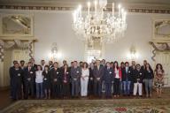 O Presidente da República, Aníbal Cavaco Silva, reúne-se, no Palácio de Belém, com Jovens Agricultores de todas as regiões do país e representando vários sectores da atividade agrícola e florestal, aos quais oferece posteriormente um almoço, a 19 de maio de 2011