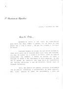 Carta do Presidente da República, Mário Soares, dirigida a Felipe Gonzalez, a título pessoal, agradecendo carta de condolências pela morte dos seus irmãos e cunhado e convidando-o para vir fazer uma conferência, de tipo académico, em Lisboa (ou no Porto) sobre um tema da atualidade, no âmbito de uma série de conferências que o Presidente português tenciona patrocinar.