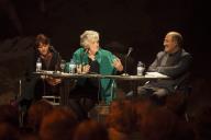 A Dra. Maria Cavaco Silva está presente na Sessão de Apresentação do livro "Passageiro Clandestino”, de Leonor Xavier, no Jardim de inverno do Teatro Municipal São Luiz, em Lisboa, a 24 de novembro de 2014