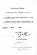 Decreto de nomeação, sob proposta do Governo, do ministro plenipotenciário de 1ª classe Carlos Neves Ferreira para o cargo de embaixador de Portugal em Harare [Zimbabué].