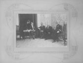 O Presidente da República, Manuel de Arriaga, na varanda do Palácio de Belém, acompanhado por várias individualidades, por ocasião da visita a Portugal do cruzador francês "Dupetit Thouars", em 5 de outubro de 1914, para assinalar o quarto aniversário da  República Portuguesa