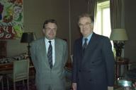 Audiência concedida pelo Presidente da República, Jorge Sampaio, ao Cônsul de Portugal no Rio de Janeiro, Luís Filipe Castro Mendes, a 6 de janeiro de 1999