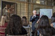 António Damásio foi o cientista presente no segundo encontro do Programa “Cientistas no Palácio de Belém” tendo o Presidente da República, após uma breve intervenção, assistido à sessão de apresentação e debate de António Damásio com turmas de alunos do ensino secundário, a 30 de outubro de 2017