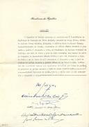 Resolução do Conselho de Estado relativa à apreciação das candidaturas à Presidência da República do General Humberto Delgado, de Arlindo Vicente e do Almirante Américo Tomás e decidindo pela não exclusão de nenhuma delas.