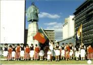 Cerimónia de homenagem da comunidade portuguesa com deposição de flores junto da estátua de Bartolomeu Dias, em Cape Town, no âmbito das Comemorações do Dia de Portugal na África do Sul.