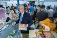 Durante o segundo dia da campanha de recolha de alimentos do Banco Alimentar Contra a Fome, o Presidente da República Marcelo Rebelo de Sousa visita os Bancos Alimentares de Braga e de Lisboa, onde se juntou aos voluntários na separação dos bens alimentares doados, a 26 de maio de 2019