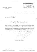 Carta do Presidente da Xunta de Galicia, Manuel Fraga Iribarne, acusando receção de carta e agradecendo a mensagem de felicitações do Presidente da República, Jorge Sampaio, por ocasião da sua tomada de posse como Presidente da Região da Galiza, e assegurando a sua intenção de prosseguir "a cooperação entre a Galiza, solodária com o resto da Espanha, e Portugal".