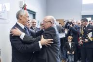 Visita a França por ocasião das Comemorações do Centenário da Batalha de La Lys. O Presidente da República Marcelo Rebelo de Sousa visita, em Richebourg, a exposição “Racines” (Raízes), de Aurore Rouffelaers, que apresenta 19 retratos de descendentes de soldados do Corpo Expedicionário Português (CEP), que foram para França em 1917 e aí permaneceram e constituíram família após a Grande Guerra, a 9 de abril de 2008
