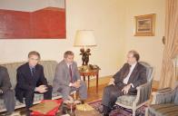 Audiência concedida pelo Presidente da República, Jorge Sampaio, ao Sr. Luís Inácio Lula da Silva, do Partido dos Trabalhadores do Brasil, a 8 de outubro de 2001
