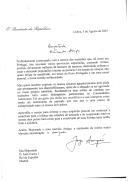 Carta do Presidente da República, Jorge Sampaio, dirigida ao Rei D. Juan Carlos I de Espanha, manifestando a sua consternação e solidariedade para com o povo espanhol relativamente à onda de incêndios de Verão que têm assolado várias províncias espanholas, causando vítimas mortais e enorme destruição e agradecendo a ajuda e meios disponibilizados pelas autoridades espanholas na situação vivida também em Portugal.