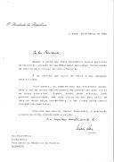 Carta do Presidente da República, Mário Soares, dirigida ao Presidente da República da Hungria, Árpad Göncz, acusando receção de convite que lhe foi entregue pelo Embaixador húngaro em Lisboa, formalizando convite para uma nova visita à Hungria, lamentando não poder concretizá-la em prazo previsível mas esperando poder fazê-lo em próxima oportunidade de mútua conveniência.