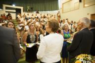 A Dra. Maria Cavaco Silva assiste, no Instituto Português de Oncologia, em Lisboa, à cerimónia de entrega de batas a 59 novos voluntários do Núcleo Regional do Sul da Liga Portuguesa Contra o Cancro, a 23 de setembro de 2013