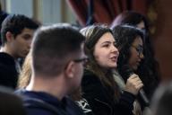 No segundo dia do Programa “Cientistas no Palácio de Belém”, o cientista Carlos Fiolhais manteve uma conversa com duas turmas de alunos do Ensino Secundário sob o tema “Breve história da ciência em Portugal”, tendo o Presidente da República, Marcelo Rebelo de Sousa, usado da palavra durante a sessão, a 15 de janeiro de 2019