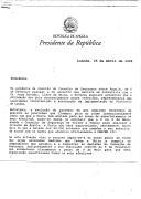 Carta do Presidente da República de Angola, José Eduardo dos Santos, [endereçada ao Presidente da República Portuguesa, Jorge Sampaio], dando conta dos últimos desenvolvimentos do processo de paz angolano, assinalando o "ritmo intencionalmente lento com que a UNITA tem enviado para as zonas de aquartelamento os seus efetivos", pondo em causa os compromissos assumidos e os prazos acordados ao nível das decisões do Conselho de Segurança e reafirmando "o total engajamento do seu Governo no cumprimento cabal das sua obrigações decorrentes do Protocolo de Lusaka".