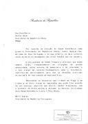 Mensagem do Presidente da República, Mário Soares, dirigida ao Presidente Vaclav Havel, felicitando-o pela sua eleição como primeiro Presidente da República Checa e elogiando o seu contributo "para que as mutações ocorridas no seu país se realizassem de modo pacífico". 