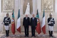 No final do primeiro dia da Visita de Estado a Portugal do Presidente da República Italiana, Sergio Mattarella, o Presidente Marcelo Rebelo de Sousa oferece um jantar oficial no Palácio Nacional da Ajuda, no início do qual os dois Chefes de Estado usam da palavra, a 6 de dezembro de 2017