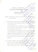 Informação n.º 383/84, de 11 de abril (excerto) da Assessoria de Representação de Interesses sobre a promulgação do Decreto-Lei que extingue a Companhia Portuguesa de Pescas [sic], com despacho manuscrito (não datado) do Presidente da República, Ramalho Eanes.