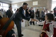 Deslocação do Presidente da República, Aníbal Cavaco Silva, à Escola Secundária Marquês de Pombal, em Lisboa, por ocasião da sessão de entrega de certificados de formação de curta duração, a 8 de maio de 2007