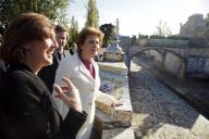 Maria Cavaco Silva presidiu à cerimónia de apresentação dos Jogos de Água dos Jardins do Palácio Nacional de Queluz, a 19 de outubro de 2010