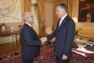 Audiência concedida pelo Presidente da República, Aníbal Cavaco Silva, ao Embaixador de Portugal junto da Santa Sé, António Carlos Carvalho de Almeida Ribeiro, a quem seguidamente agracia com a Grã-Cruz da Ordem Militar de Cristo, a 2 de dezembro de 2013