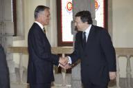 O Presidente da República, Aníbal Cavaco Silva, participa no Ato Comemorativo dos 25 Anos da Assinatura do Tratado de Adesão de Portugal às Comunidades Europeias, proferindo uma intervenção, nos claustros do Mosteiro dos Jerónimos, em Lisboa.