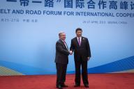 O Presidente da República Marcelo Rebelo de Sousa, acompanhado pelo Ministro dos Negócios Estrangeiros, Augusto Santos Silva, visita a Muralha da China, junto à porta “Badaling”, percorrendo parte deste monumento Património Mundial da Humanidade, a 26 de abril de 2019