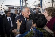 O Presidente da República, Marcelo Rebelo de Sousa, acompanhado pelo Primeiro-Ministro, António Costa, descerra a placa alusiva que assinala a inauguração do novo edifício da chancelaria do Consulado-Geral de Portugal no Rio de Janeiro, a 11 de junho de 2017