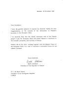 Carta do Presidente da República da Finlândia, Martti Ahthisaari, dirigida ao Presidente da República Portuguesa, Mário Soares, agradecendo as felicitações que lhe foram dirigidas por ocasião da realização do referendo sobre a adesão da Finlândia à União Europeia, garantindo que o seu país dará o seu melhor, trabalhando junto com os outros Estados membro, na construção de um futuro de sucesso comum. 