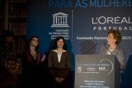 A Dra. Maria Cavaco Silva participa na cerimónia de entrega das Medalhas de Honra L’Oréal Portugal para as Mulheres na Ciência. Foram distinguidas as investigadoras Susana Solá, Paula Moreira e Marina Kirillova, a 10 de novembro de 2008