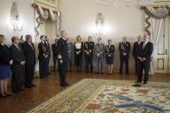 O Presidente da República Marcelo Rebelo de Sousa condecora, em cerimónia no Palácio de Belém, o Almirante Luís Macieira Fragoso, ex-Chefe do Estado-Maior da Armada, com a Grã-Cruz da Ordem Militar de Cristo, a 10 dezembro 2016