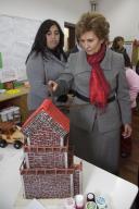 A Dra. Maria Cavaco Silva visita, em Lisboa, a Associação Portuguesa de Pais e Amigos do Cidadão Deficiente Mental de Lisboa - APPACDM, a 20 de dezembro de 2010