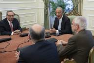 O Presidente da República Marcelo Rebelo de Sousa recebe, em audiência no Palácio de Belém, o Presidente, Manuel da Costa Andrade, e Juízes do Tribunal Constitucional, que lhe apresentam cumprimentos de Ano Novo, a 8 de janeiro de 2019