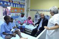 O Presidente da República Marcelo Rebelo de Sousa visita o Instituto do Coração em Maputo, percorrendo as suas instalações, tomado conhecimento dos protocolos existentes e dialogado os seus profissionais e utentes, a 6 maio 2016