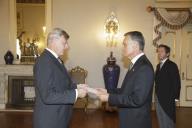 O Presidente da República, Aníbal Cavaco Silva, recebe as cartas credenciais de novos Embaixadores em Portugal, a 24 de setembro de 2010