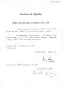 Decreto de exoneração, a pedido, do Dr. Pedro Miguel Santana Lopes do cargo que exercia como Secretário de Estado da Cultura. 