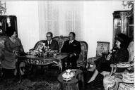 O Presidente da República, General Costa Gomes e D. Estela Costa Gomes recebidos pelo Marechal Tito da Jugoslávia e esposa.