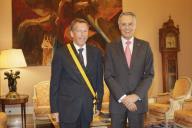 O Presidente da República, Aníbal Cavaco Silva, condecora o Embaixador da Dinamarca em Portugal, Hans Michael Kofoed-Hansen, a 14 de julho de 2014