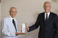 O Presidente da República Marcelo Rebelo de Sousa condecora, em cerimónia restrita no Palácio de Belém, os jornalistas Vasco Callixto e Vítor Serpa com grau de Comendador da Ordem do Mérito, a 29 de junho de 2020