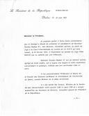 Carta do Presidente da República do Senegal, Abdou Diouf, dirigida ao Presidente da República de Portugal, Mário Soares, informando-o da candidatura apresentada pelo seu país do nome do ministro da Justiça senegalês Seydou Madani Sy, para o cargo vacante, a partir de 5 de fevereiro de 1991, de juiz do Tribunal Internacional de Justiça da Haia e solicitando o apoio do Presidente e do Governo portugueses nesta eleição a ter lugar por ocasião da 45ª Sessão da Assembleia Geral das Nações Unidas.