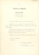 Resolução n.º 4/74 do Conselho de Estado que determina, para entrar imediatamente em vigor, que o n.º 1 do artigo 8.º do Regimento do Conselho de Estado passe a ter a seguinte redação: "As funções de Conselheiro de Estado são compatíveis com o exercício de qualquer função política ou administrativa e com o desempenho de qualquer atividade privada". 