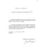 Decreto que exonera, sob proposta do Governo, o Vice-Almirante Alexandre Daniel Cunha Reis Rodrigues do cargo de Comandante da EUROMARFOR, com efeitos a partir de 14 de outubro de 1999.