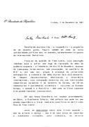 Carta do Presidente da República, Mário Soares, dirigida ao Presidente da República do Senegal, Abdou Diouf, relativa à questão de Timor-Leste, apelando ao chefe de Estado senegalês para abordar o tema no seu previsto encontro com o Presidente Suharto da Indonésia.