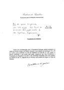 Nota interna da Assessoria para as Relações Internacionais, dirigida ao Presidente da República, sugerindo partida de golfe na Penha-Longa, seguida de almoço no Hotel dos Seteais em Sintra, com o Presidente finlandês, Ahtissari, por ocasião da sua passagem por Portugal para o dia nacional da Finlândia na Expo 98.