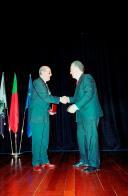 Deslocação do Presidente da República, Jorge Sampaio, à cerimónia de entrega do Galardão do Ano, atribuído pela Associação de Imprensa Estrangeira, ao cineasta Manoel de Oliveira, a 27 de março de 2002