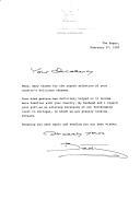 Carta da Rainha Beatriz da Holanda agradecendo [o Presidente da República, Mário Soares] pela "soberba coleção de deliciosos queijos" portugueses, num gesto que permitiu familiarizarem-se melhor com Portugal, numa antecipação da visita em preparação.