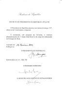 Decreto que exonera, sob proposta do Governo, o ministro plenipotenciário de 1ª classe, João Rosa Lã, do cargo de Embaixador de Portugal em Haia [Países Baixos].